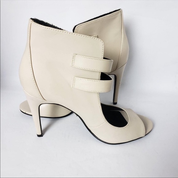 Rock & Republic Double Strap Heels - Picture 3 of 12
